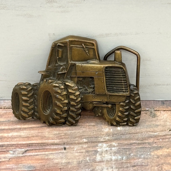 Indiana Metal Craft Tractor Farmer Brass Belt Buckle 093 USA 1979 Vintage 3D - Picture 1 of 4